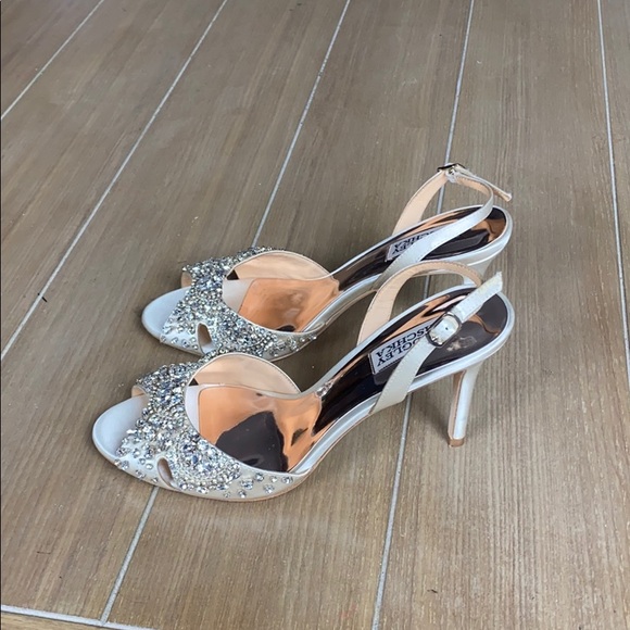 Badgley Mischka Paula Ivory Slingback Heel Sz 8.5 - Picture 5 of 8